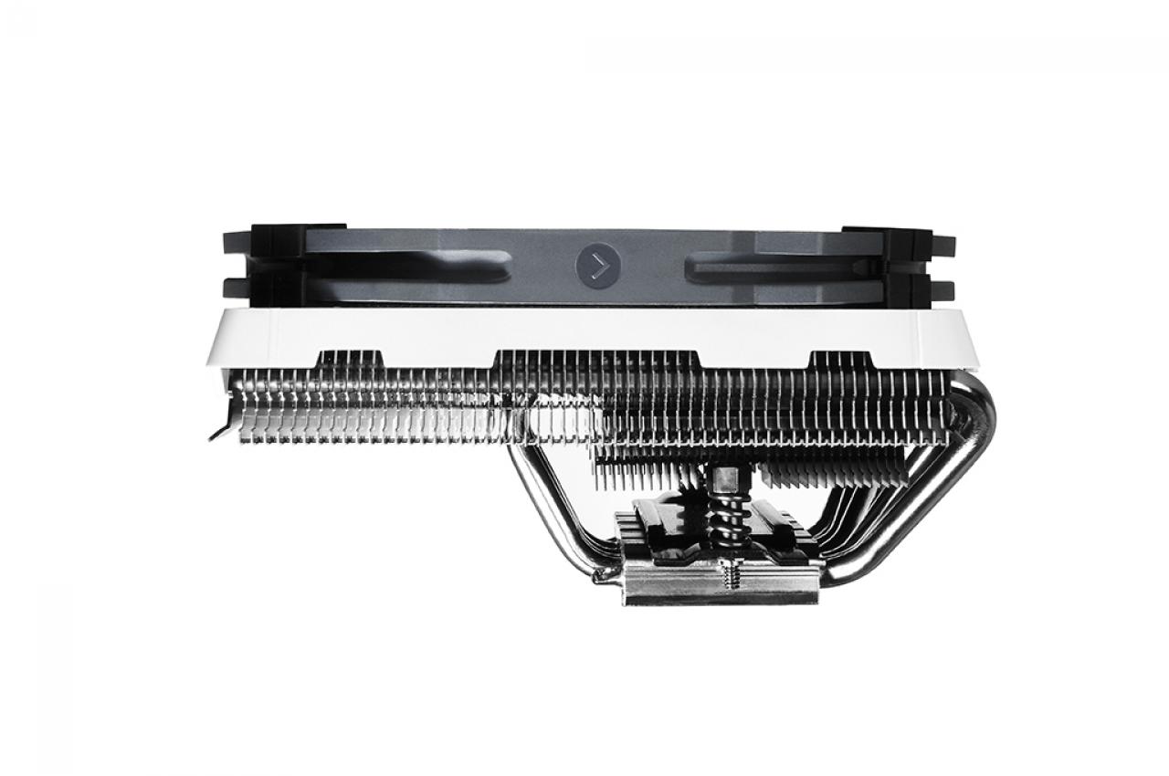 [22/04/2014] Cryorig C1: Testphase des Top-Flow-CPU-Kühler für ITX-Systeme abgeschlossen, Verfügbarkeit ab Juni (4)