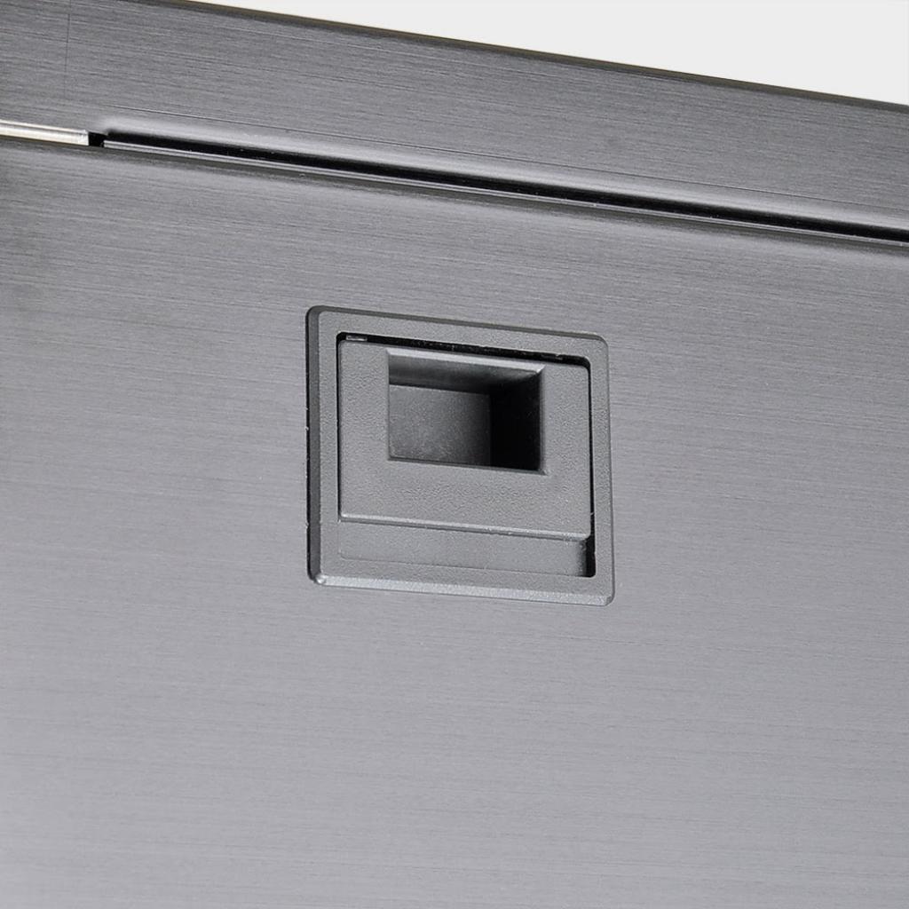 [15/04/2014] Lian Li PC-V2130 (27)