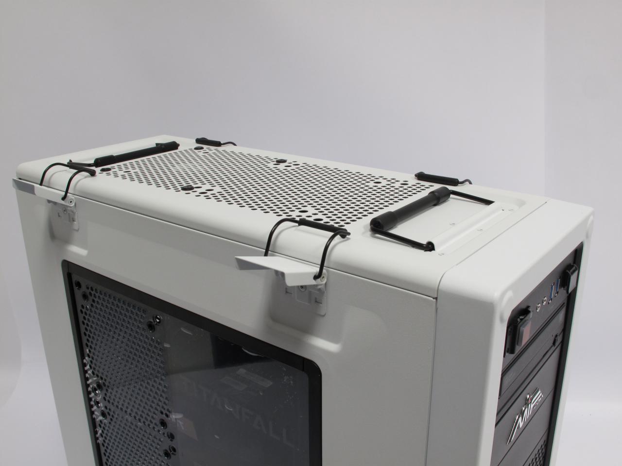 [09/04/2014] Mifcom Titanfall Official Gaming PC Gold: Der offizielle Titanfall-Präsentations-PC im Leistungstest (8)