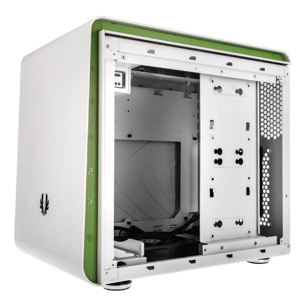[25/04/2014] Nvidia Small-Form-Factor-PCs: Angepasstes Bitfenix Phenom (4)