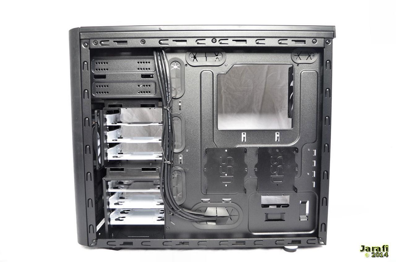[09/04/2014] Fractal Design Arc Mini R2 (31)