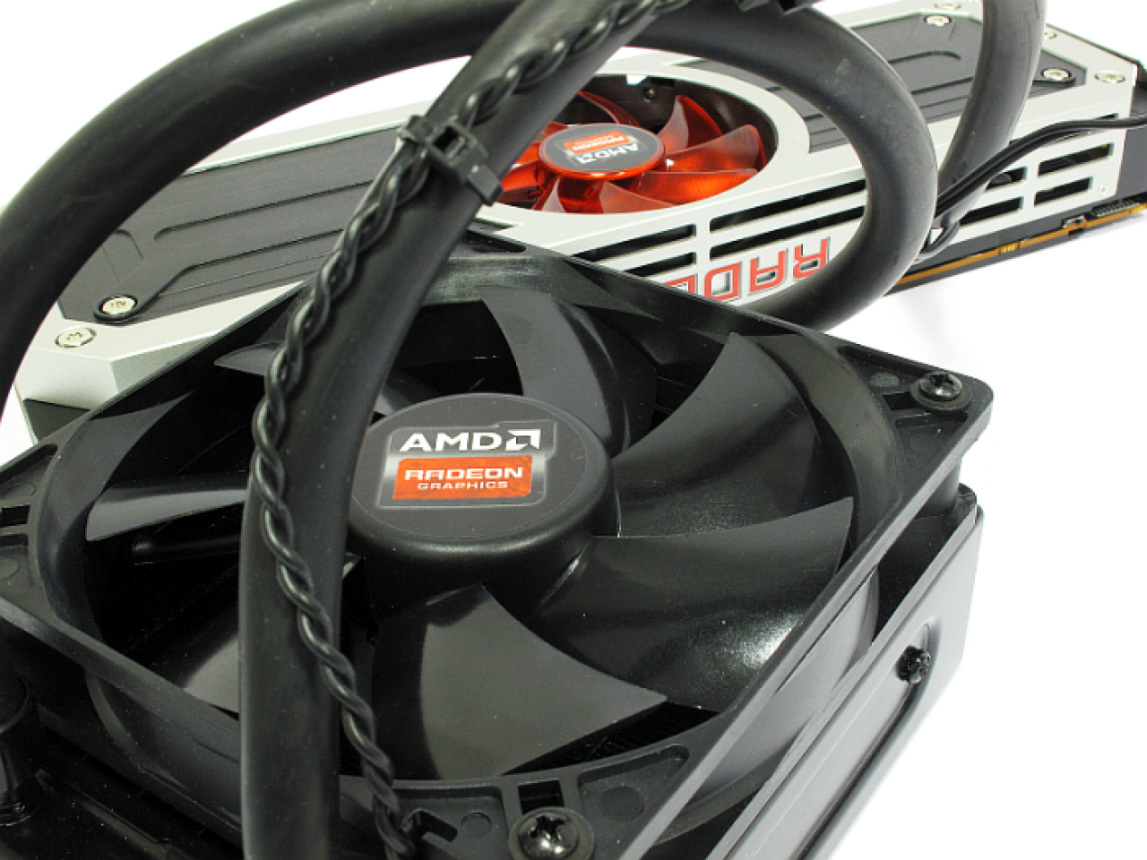 [08/04/2014] Radeon R9 295X2 Aufmacher