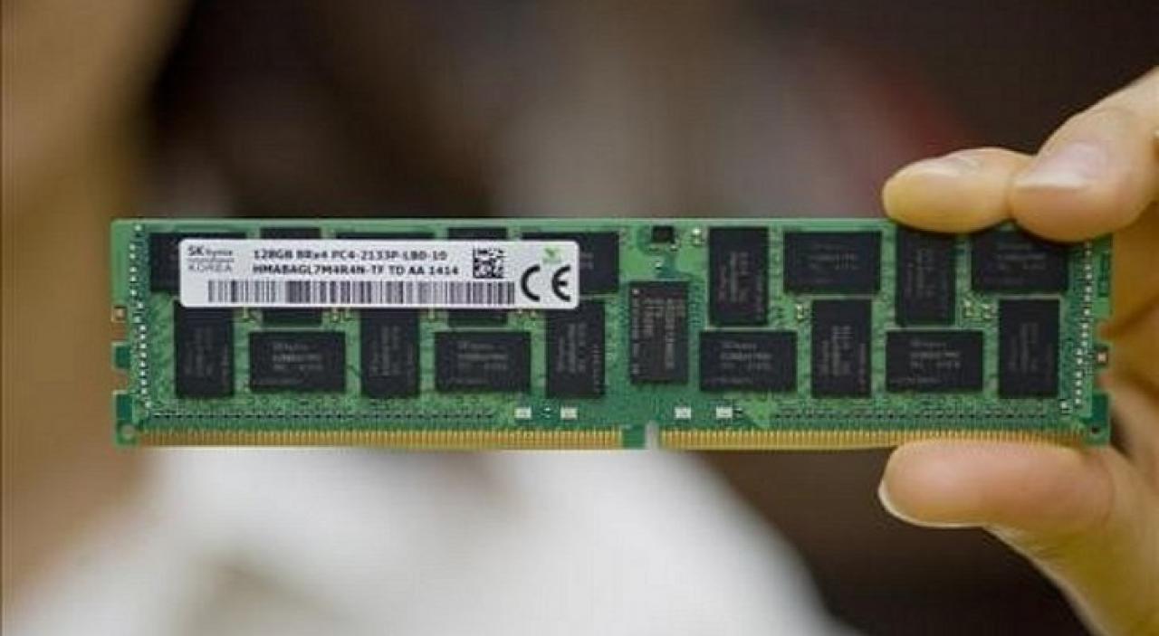 [08/04/2014] DDR4-RAM: SK Hynix stellt Speichermodul mit 128 GiByte Kapazität vor