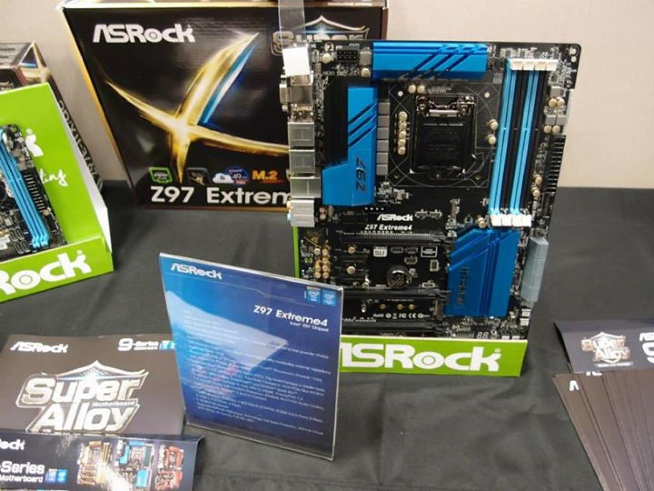 [12/05/2014] Asrock Z97 Extreme 6 mit Ultra-M.2-Anschluss für SSDs, 1,2 GB/s möglich
