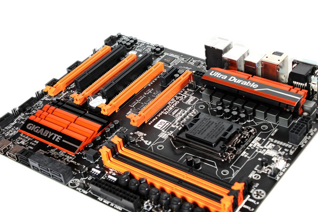 [05/05/2014] Gigabyte Z97X-SOC Force (1)