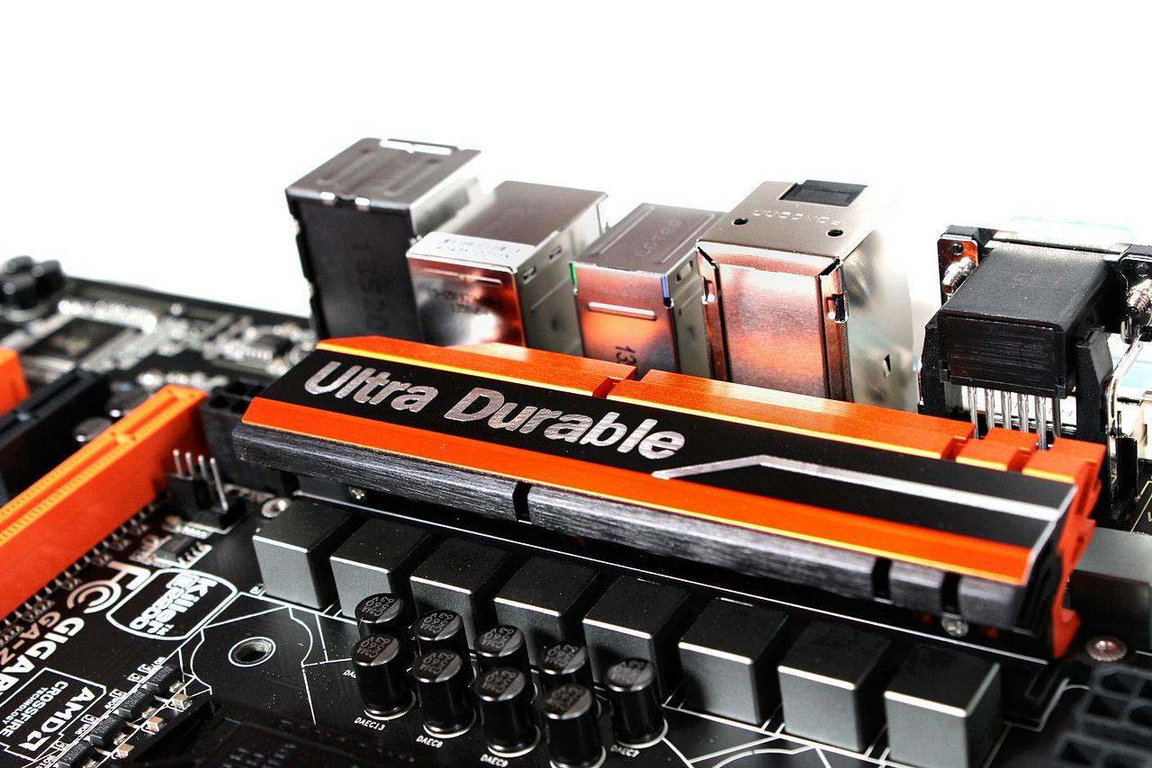 [05/05/2014] Gigabyte Z97X-SOC Force (9)