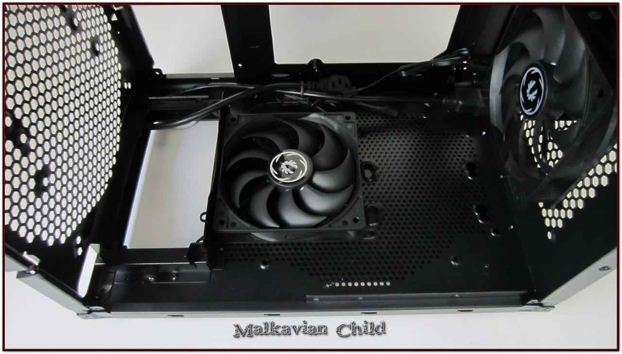 [27/05/2014] Bitfenix Colossus M Micro-ATX (12)