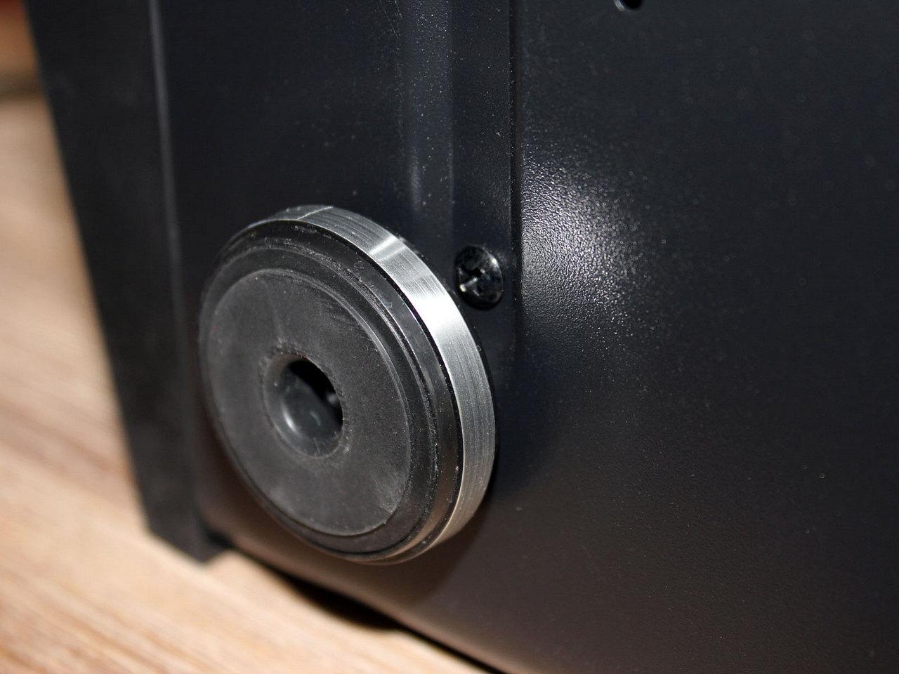 [26/05/2014] Bitfenix Colossus M Mini-ITX (10)