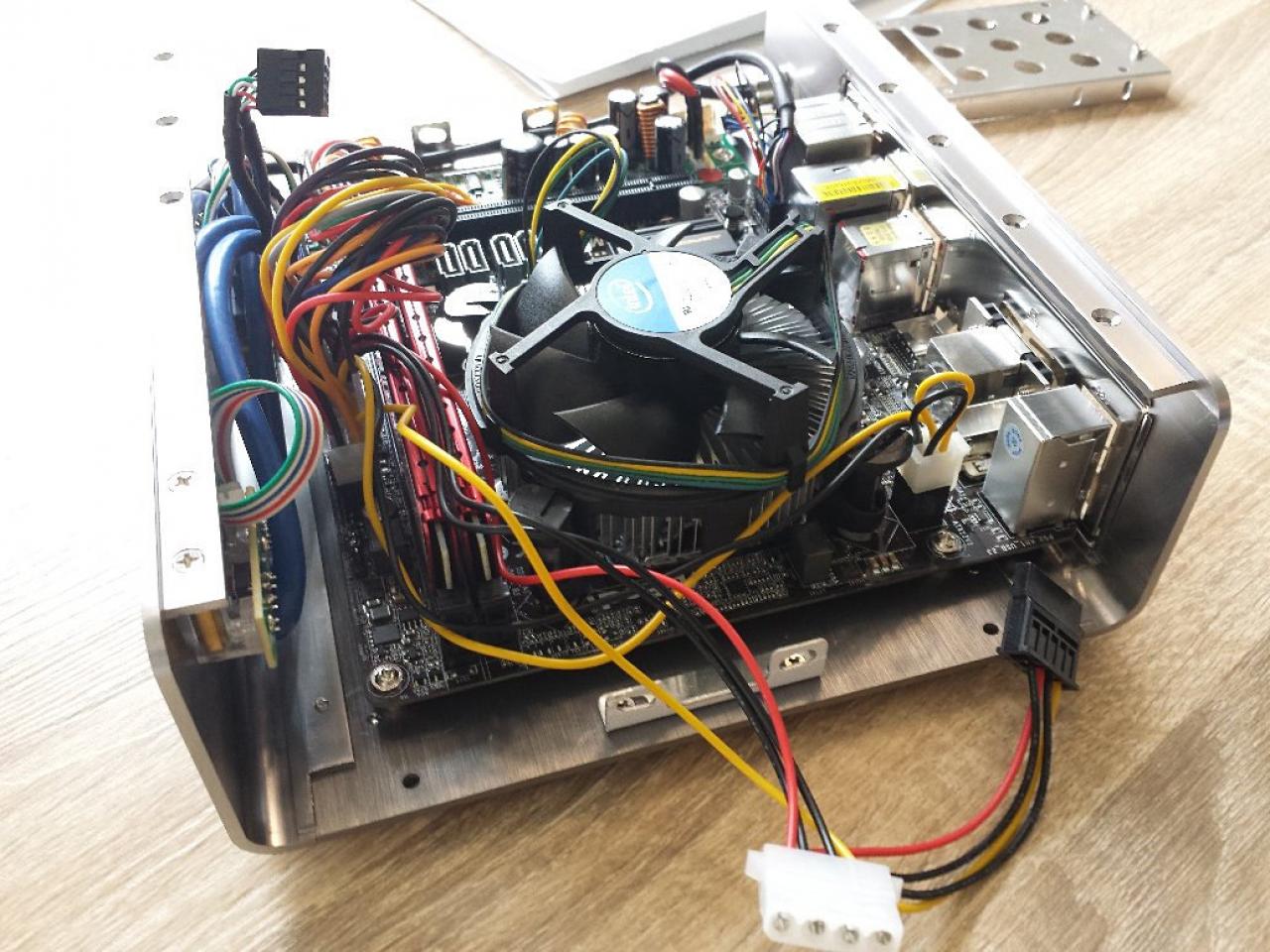 [19/05/2014] MS-Tech CI-70 Mini-ITX (20)