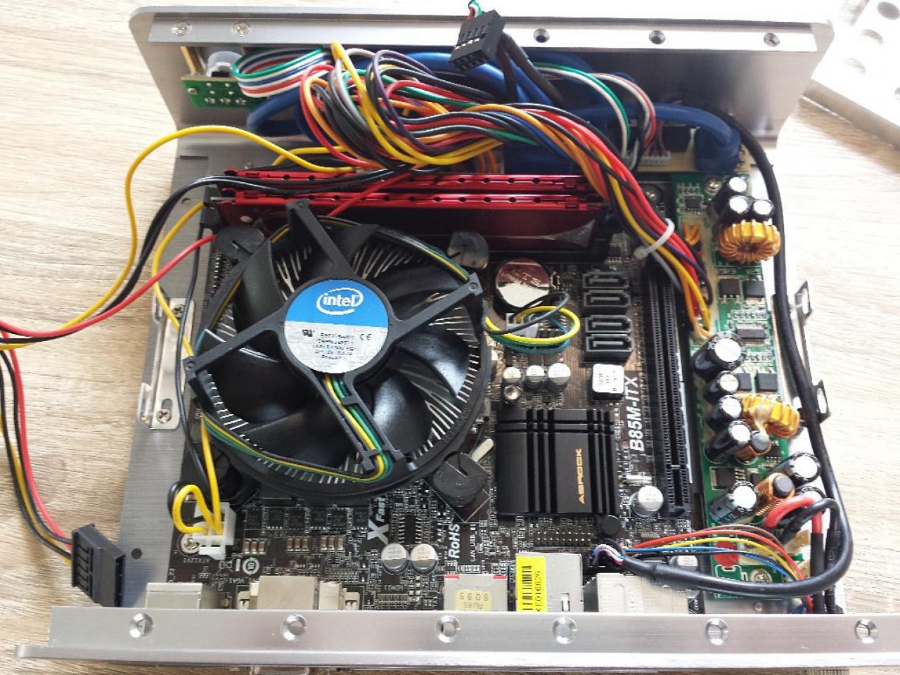 [19/05/2014] MS-Tech CI-70 Mini-ITX (22)