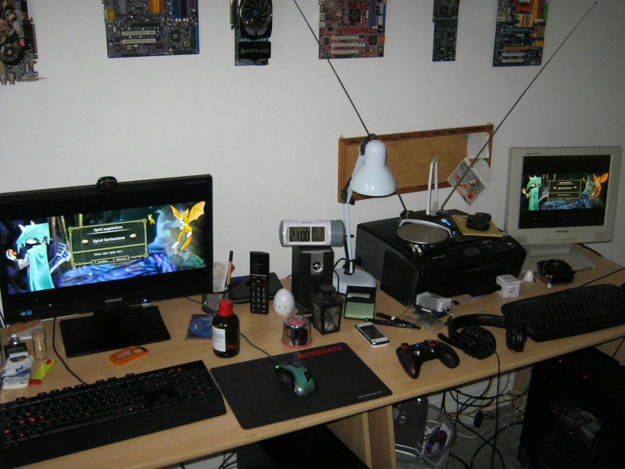 [30/05/2014] Update Juni 2014: Schreibtisch von GxGamer