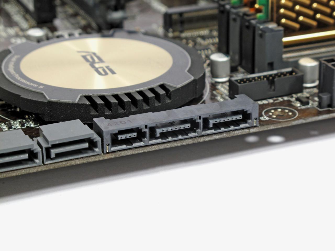 [29/05/2014] SATA Express