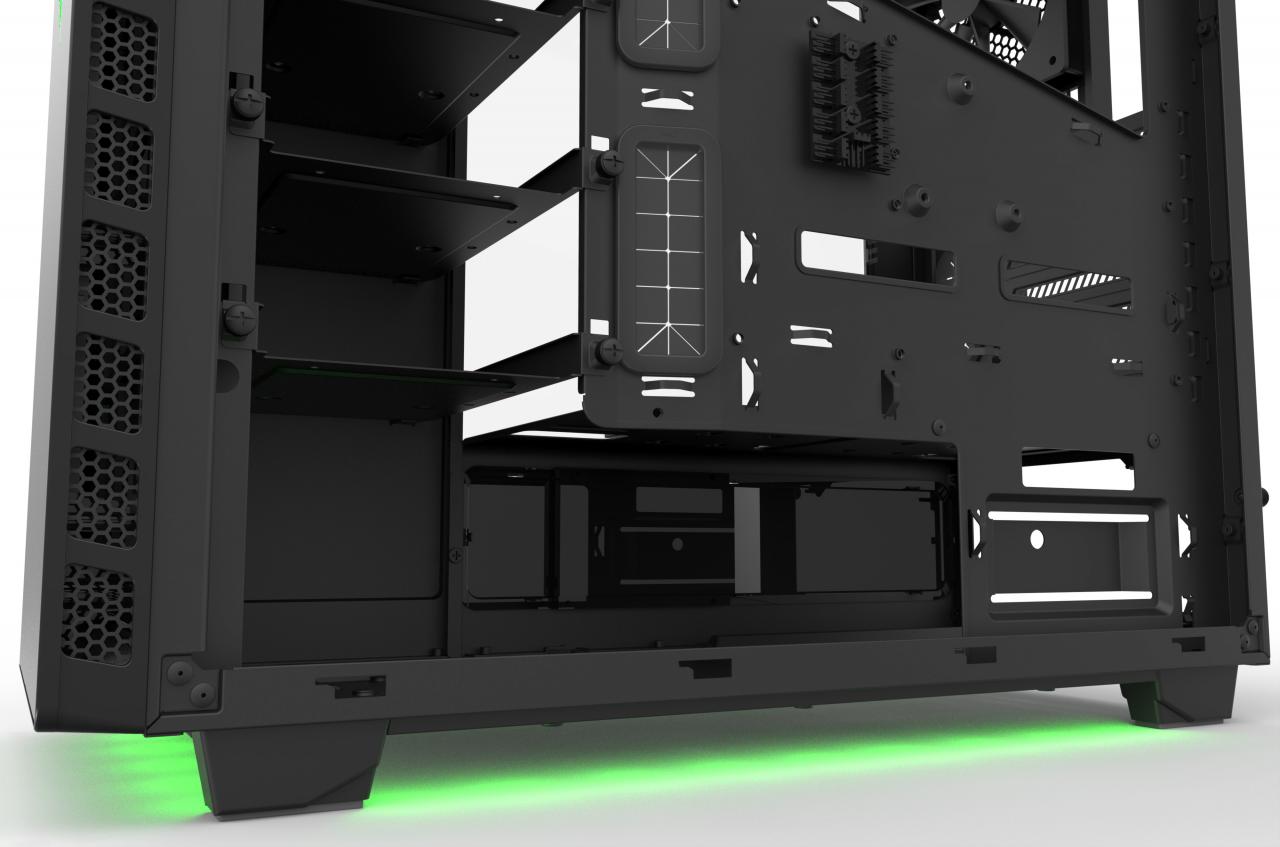 [23/06/2014] NZXT H440 - Designed by Razer (6)