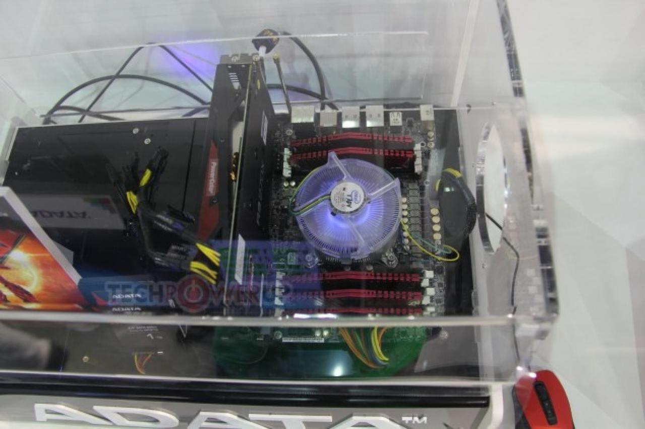 [03/06/2014] Asrock, EVGA und MSI zeigen erste LGA 2011-3 Motherboards für Haswell-Extreme (2)