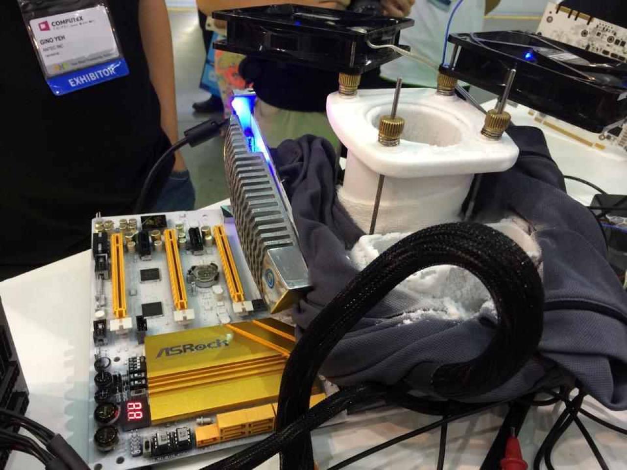 [11/06/2014] Hwbot: Intel Core i7-4770K auf 7.181 MHz übertaktet und neue Rekorde aufgestellt (2)