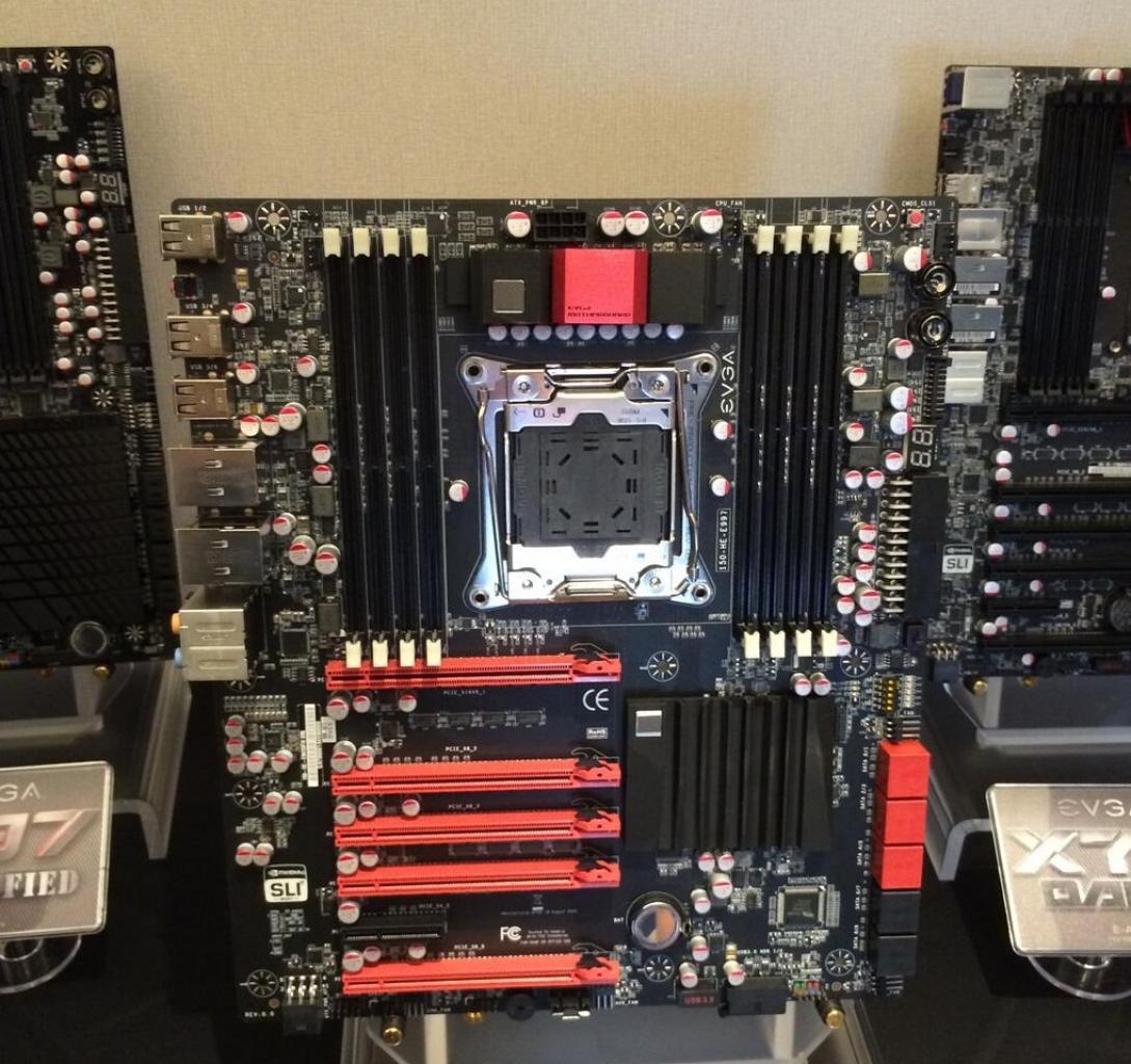 [03/06/2014] Asrock, EVGA und MSI zeigen erste LGA 2011-3 Motherboards für Haswell-Extreme (4)