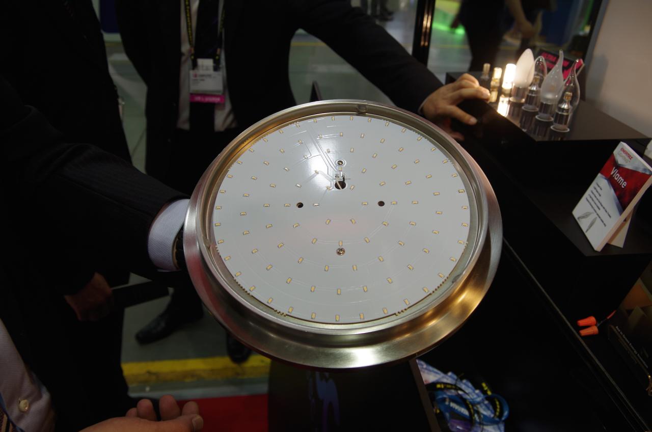 [04/06/2014] Computex 2014: Enermax mit breitem Produktspektrum (32)