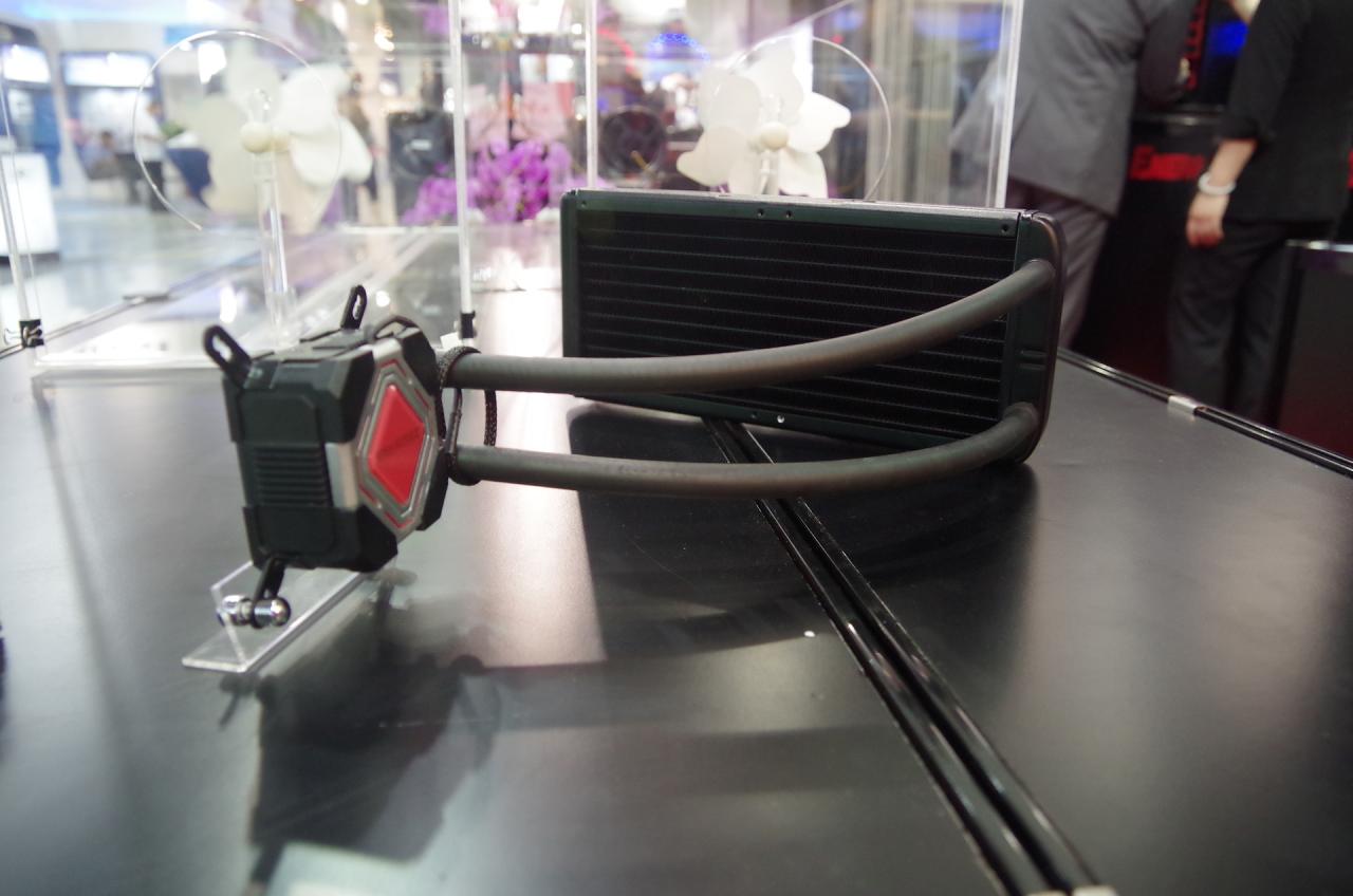 [04/06/2014] Computex 2014: Enermax mit breitem Produktspektrum (6)