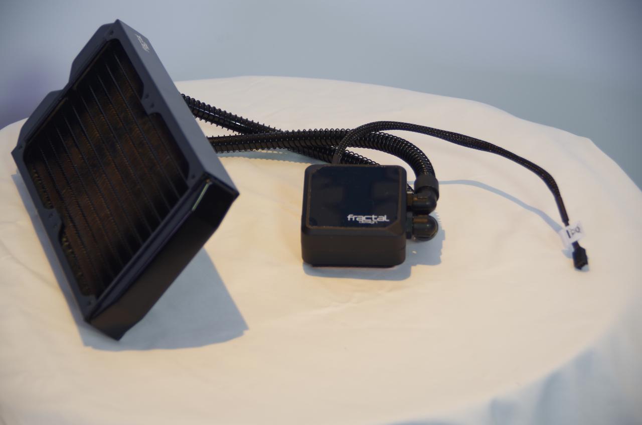 [04/06/2014] Fractal Design zeigt Wakü-Kit auf der Computex (5)