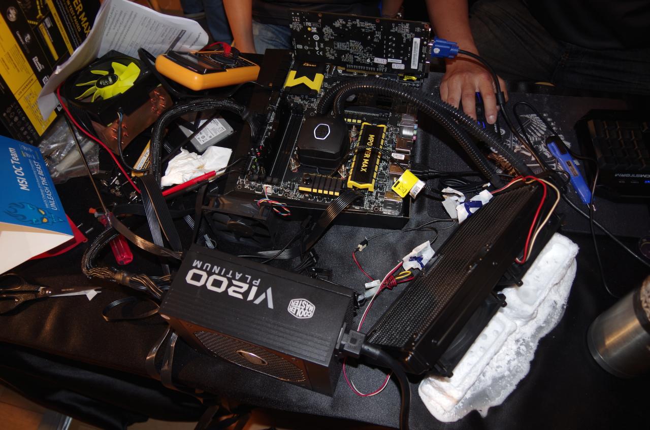 [04/06/2014] Computex 2014: OC-Weltrekord auf Intel's Devil's Canyon (13)