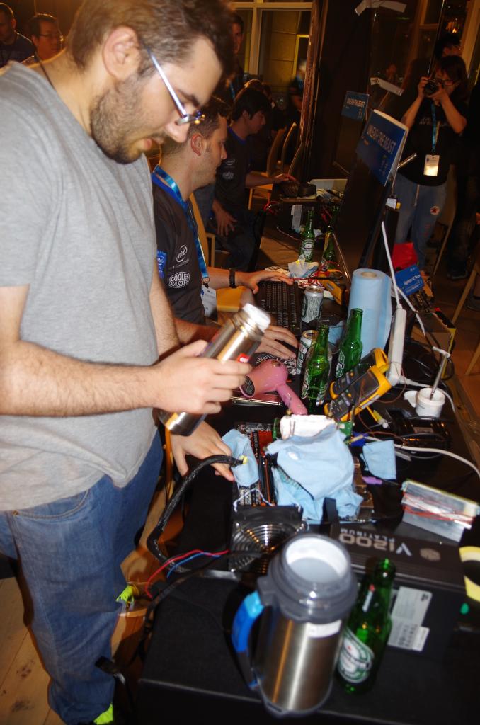 [04/06/2014] Computex 2014: OC-Weltrekord auf Intel's Devil's Canyon (20)