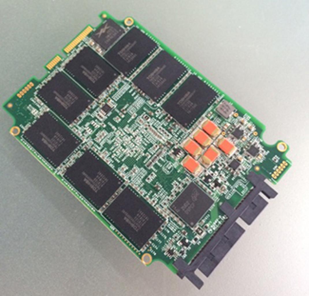 [04/06/2014] OCZ Vector 180 auf der Computex: Leistungsträger mit Toshiba-MLC (2)