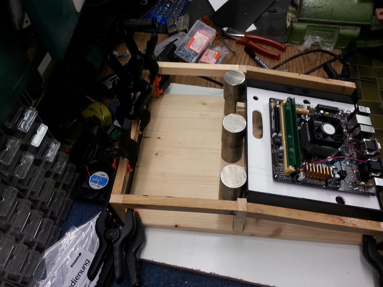 [06/06/2014] Eine Casecon zum Geburtstag: Neuer HTPC für den Vater (34)