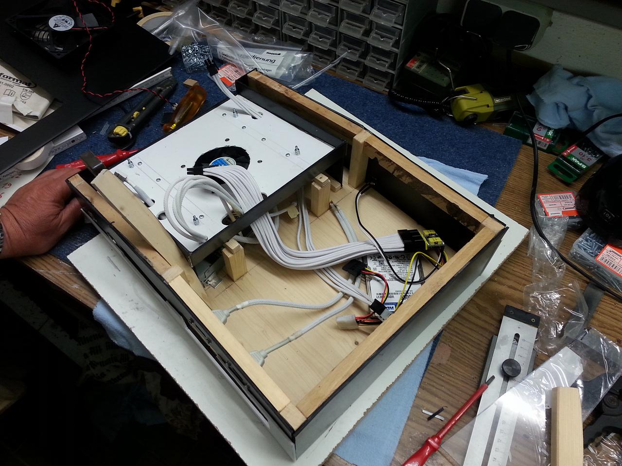 [06/06/2014] Eine Casecon zum Geburtstag: Neuer HTPC für den Vater (49)