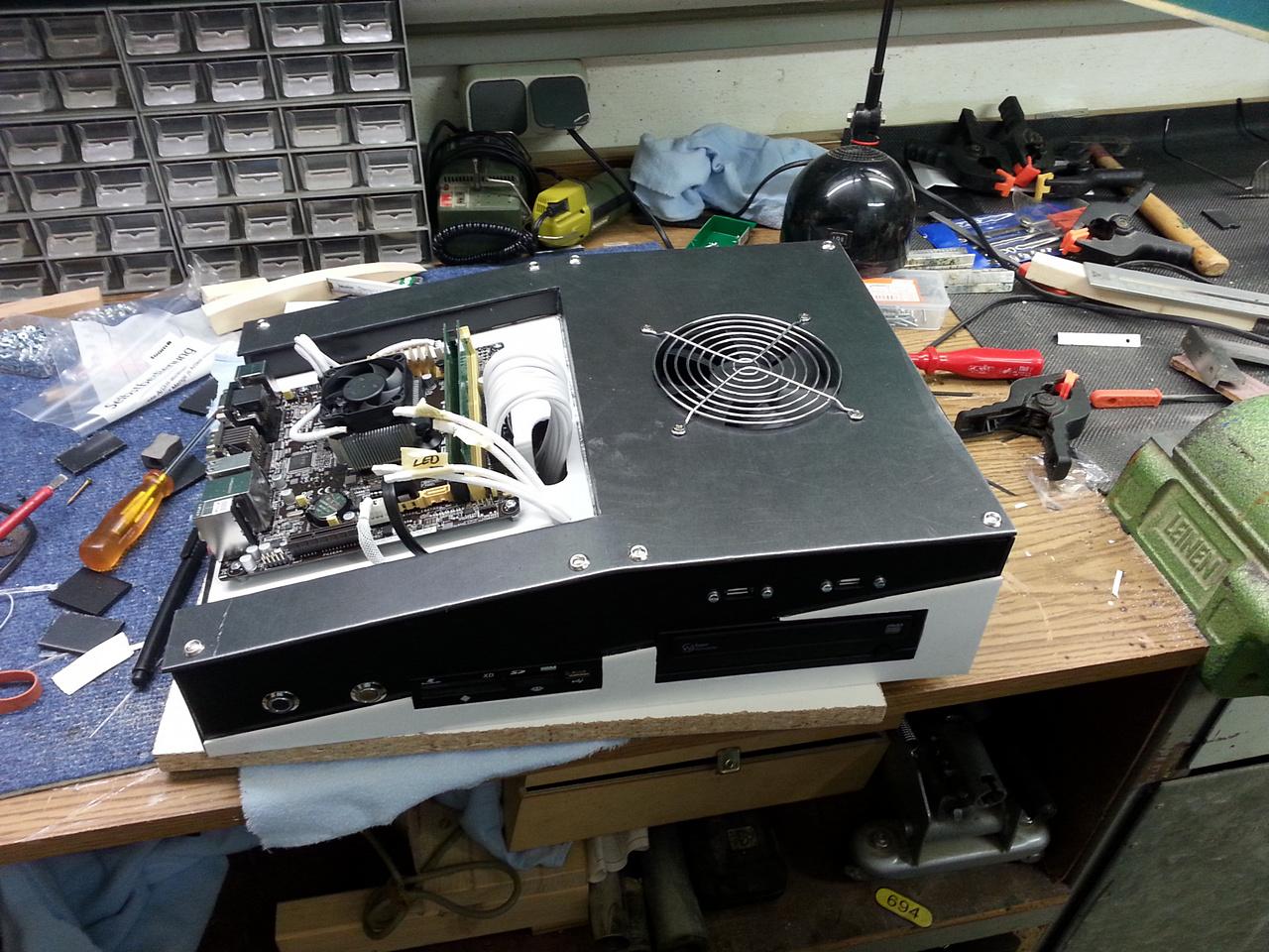 [06/06/2014] Eine Casecon zum Geburtstag: Neuer HTPC für den Vater (58)