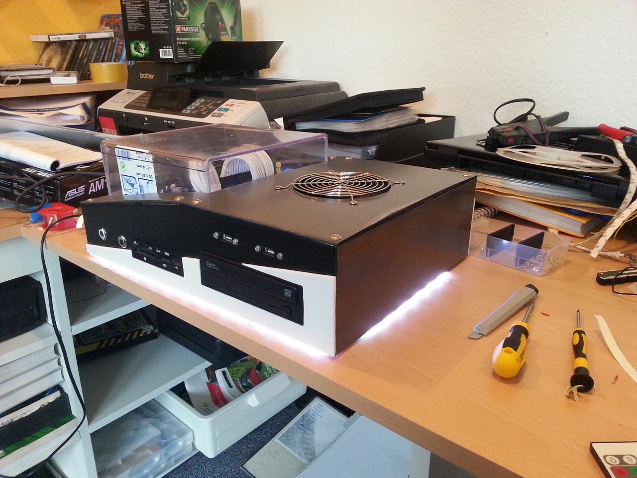 [06/06/2014] Eine Casecon zum Geburtstag: Neuer HTPC für den Vater (72)