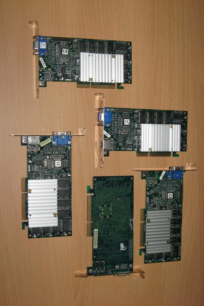 [06/06/2014] 3dfx Voodoo 3 - 3000(alle 5, falls mal eine kaputt geht)