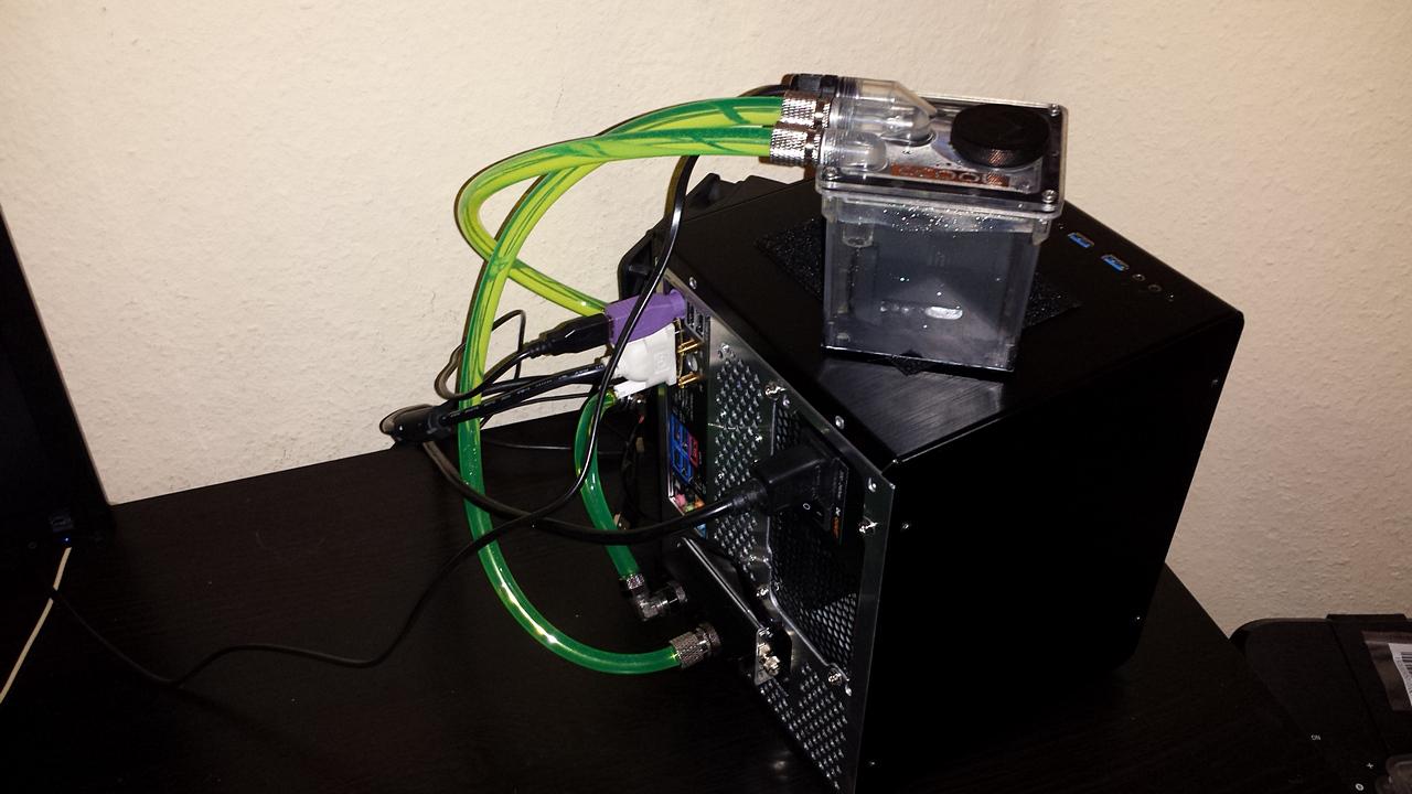 [27/06/2014] Update Juli 2014 mit neuen wassergekühlten Setups (23)