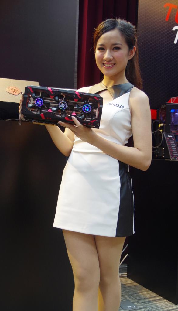 [05/06/2014] Powercolor Devil 13 Dual Core R9 290X: Bilder von der Computex (8)