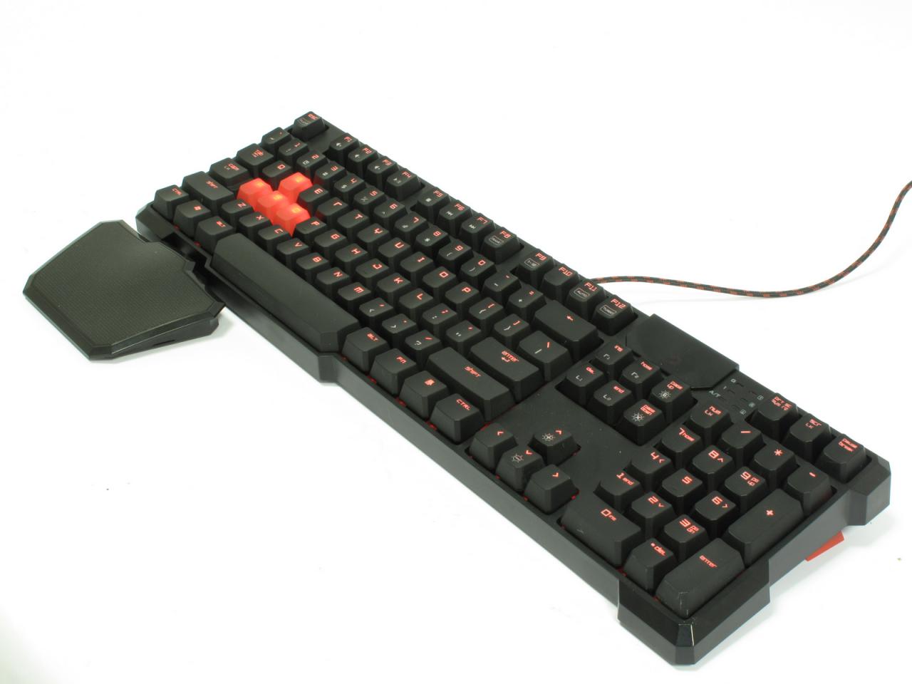 [11/06/2014] A4Tech/Bloody B540 im Test