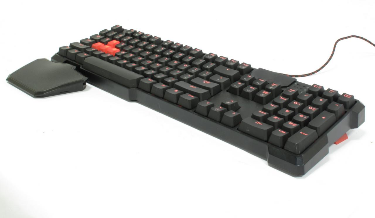 [11/06/2014] A4Tech/Bloody B540 im Test