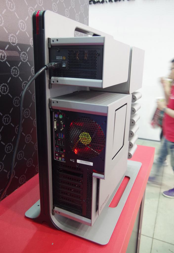 [05/06/2014] Thermaltake Level 10 Titanum: Bilder von der Computex (11)