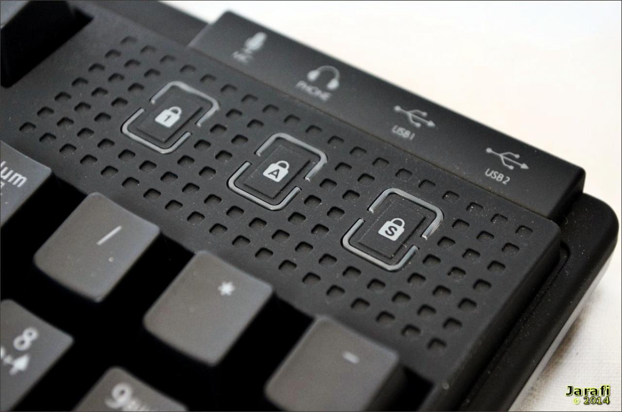 [20/07/2014] PCGHX-Test: Mechanische Tastatur Asus Echelon Mechanical Gaming Keyboard (5)
