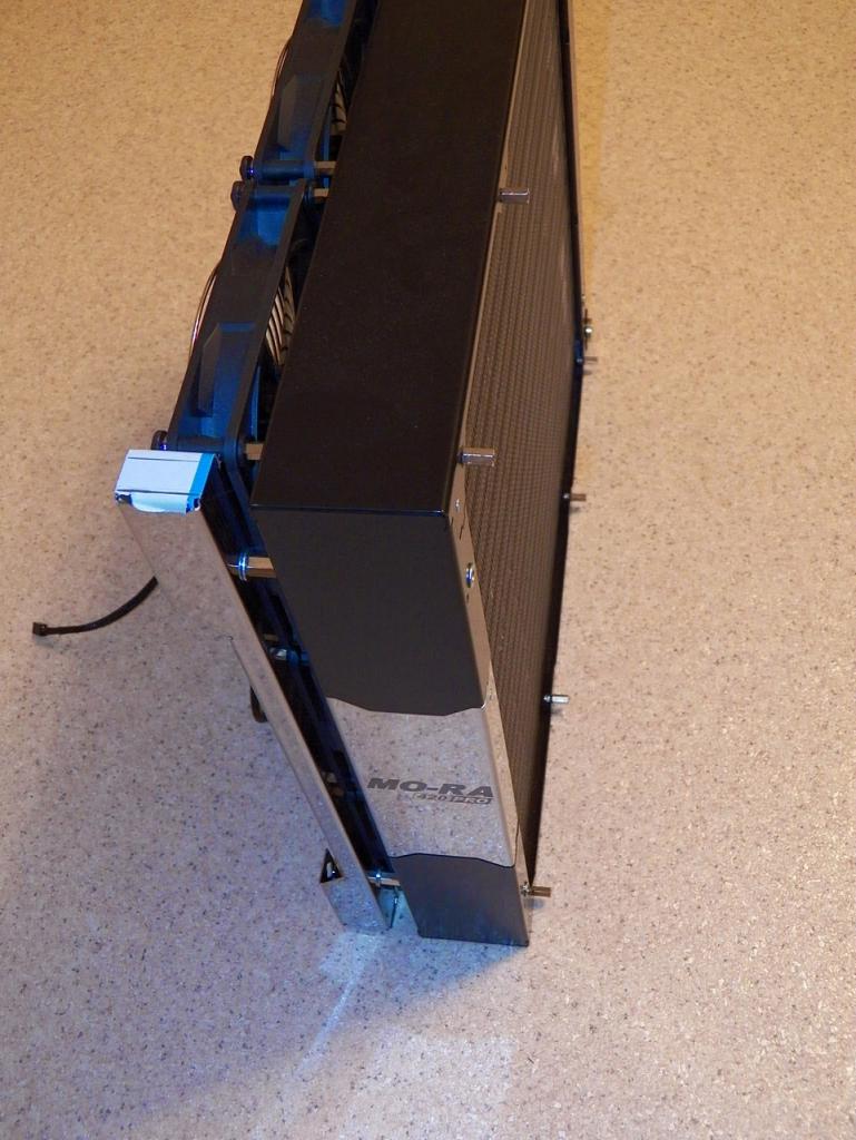 [09/07/2014] Wakü-Casemod: Level 10 GT wird flottgemacht für i7-5960X und GTX 880 SLI (23)
