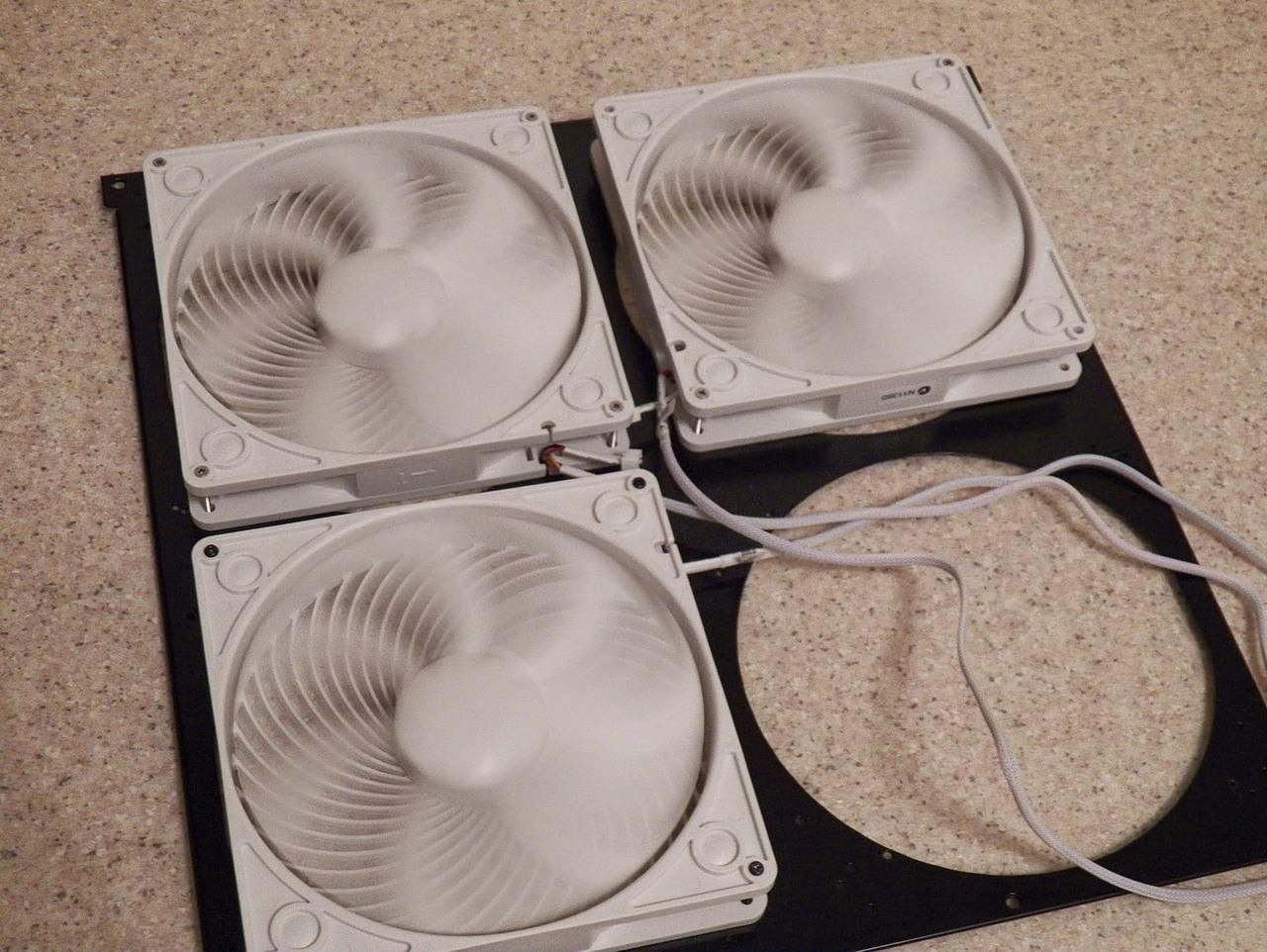 [09/07/2014] Wakü-Casemod: Level 10 GT wird flottgemacht für i7-5960X und GTX 880 SLI (24)