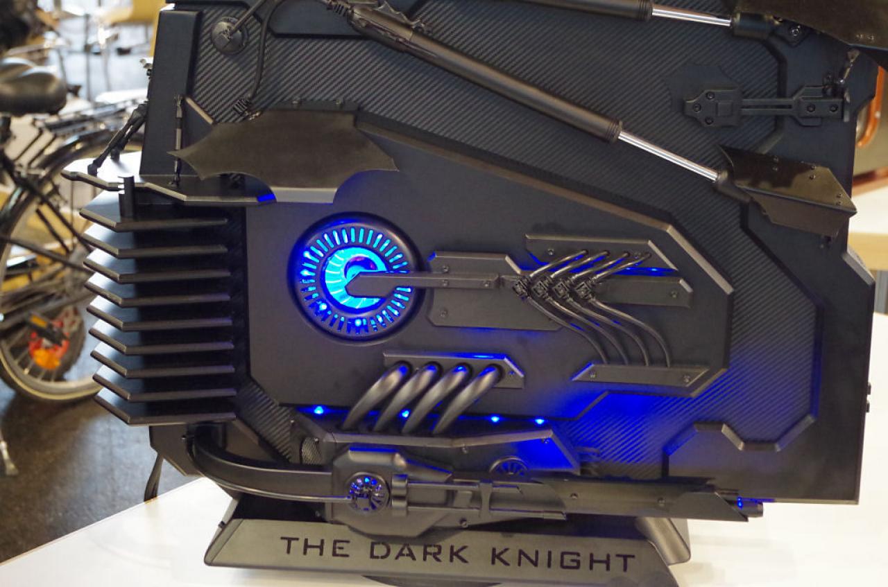 [04/07/2014] Platz 1: Casemod The Dark Knight von Ali Abbas