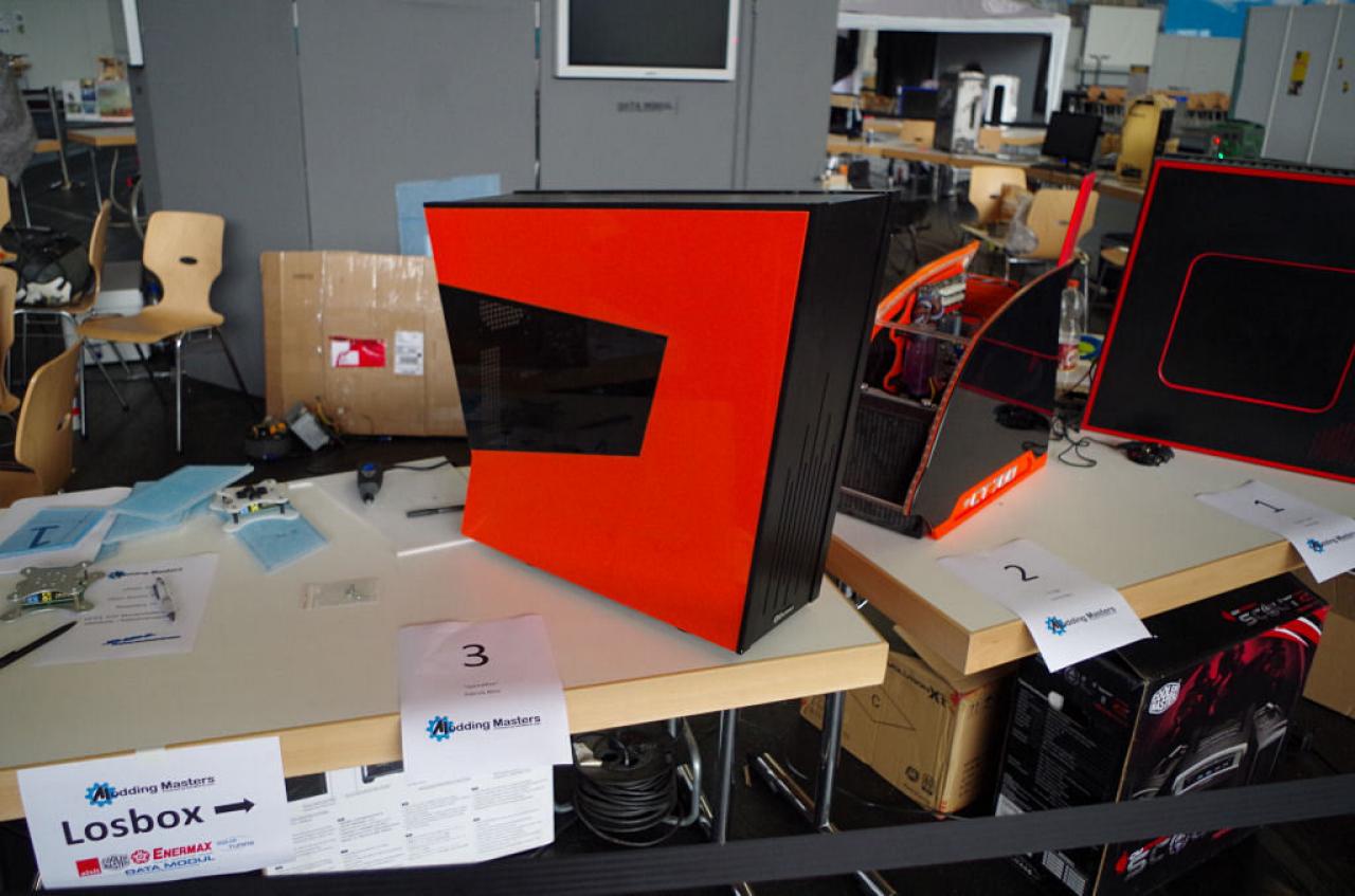 [04/07/2014] Platz 3: Casemod SpeedRex von Patrick Betz