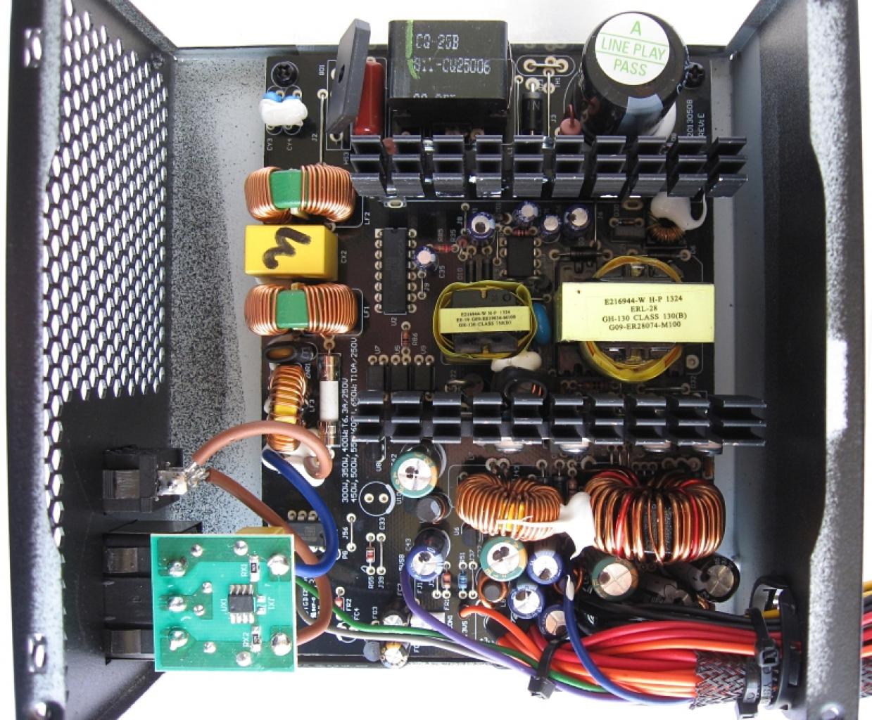 [03/07/2014] Enermax Triathlor Bulk (300 Watt)