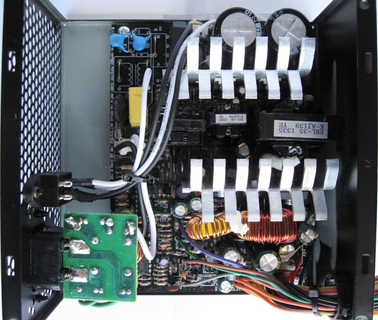 [03/07/2014] Xilence Redwing (350 Watt)