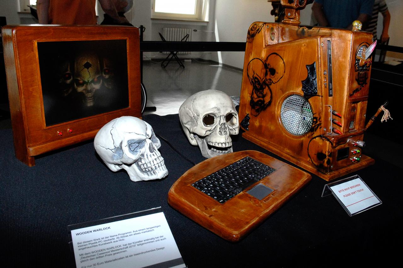 [19/07/2014] Case Modder Ali Abbas mit eigener Ausstellung im Stadtmuseum Schwabach - Größte Computermaus der Welt. (1)