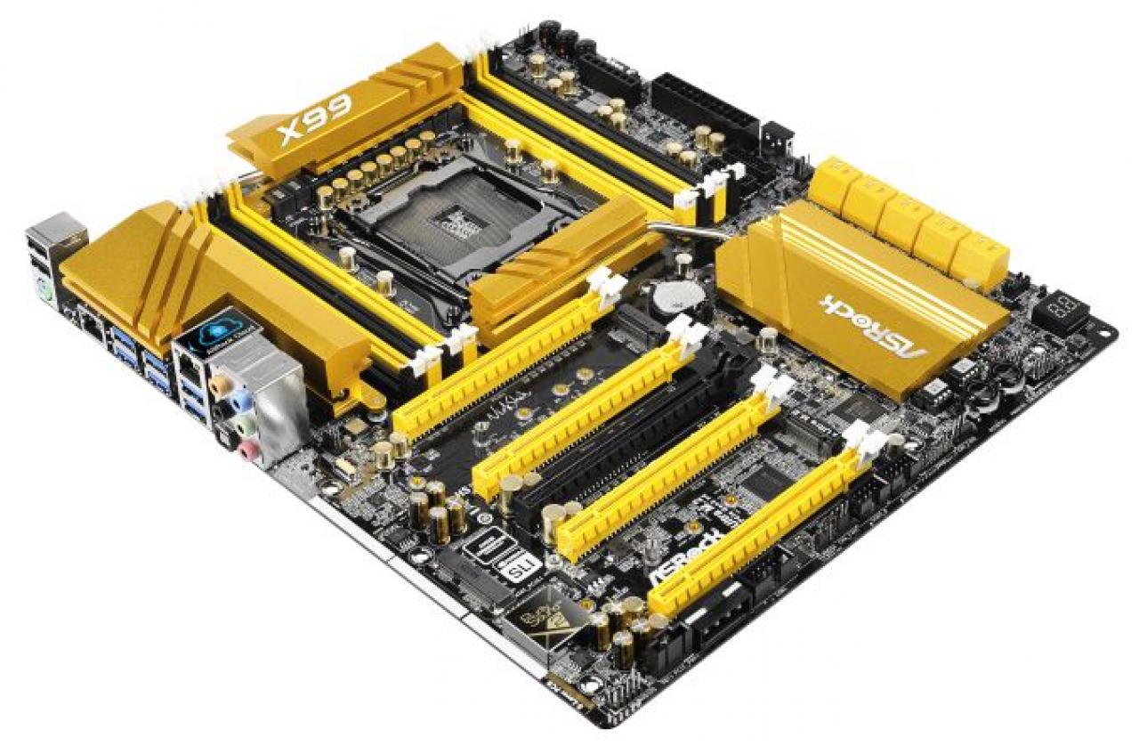 [26/08/2014] Asrock X99 OC Formula: Bilder des 2011-3-Topmodells aufgetaucht (1)
