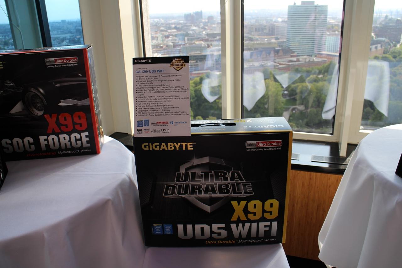 [29/08/2014] Gigabytes X99-Mainboards angesehen: Vom X99-UD3 bis zum X99 SOC Force (14)