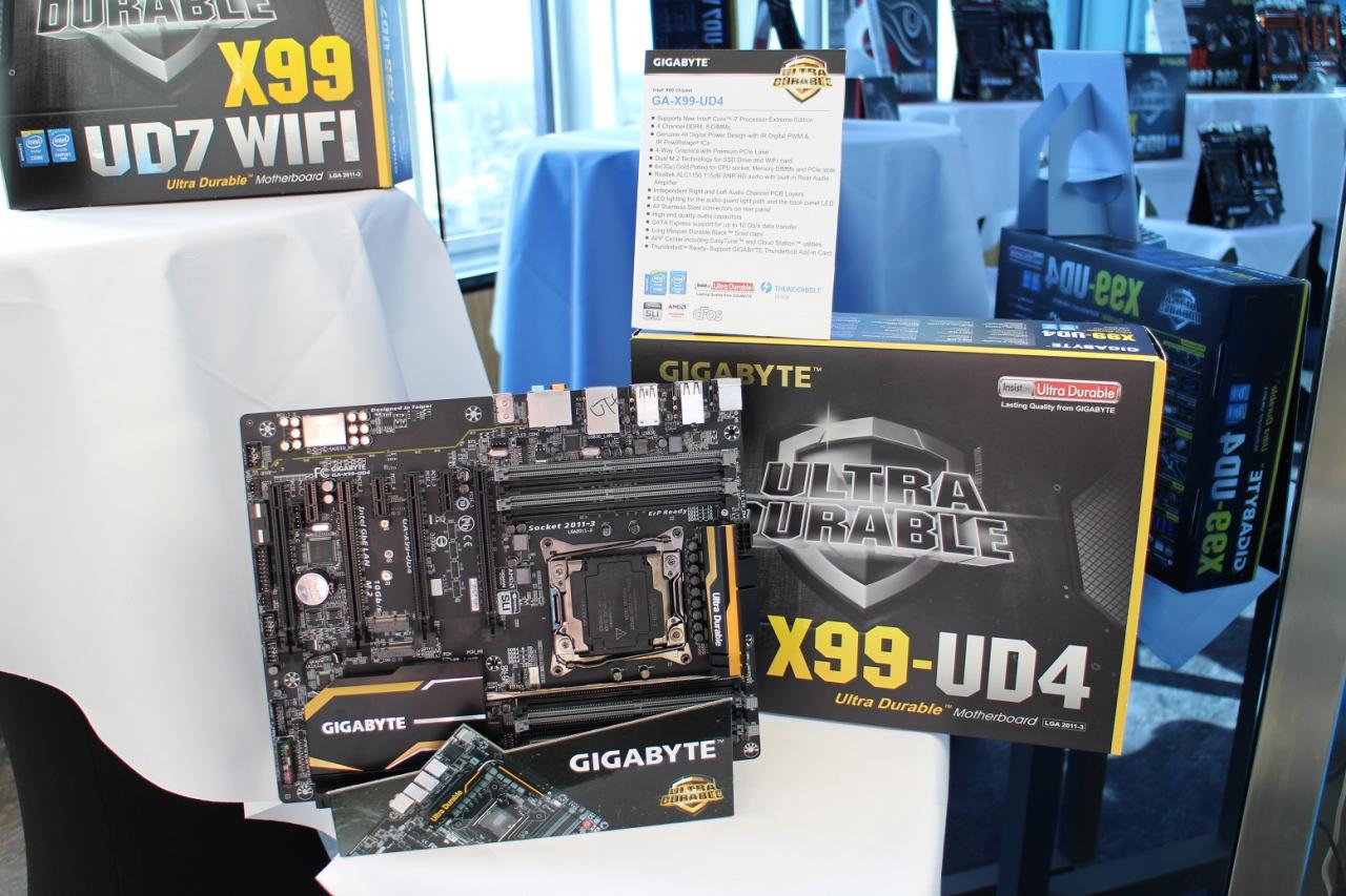 [29/08/2014] Gigabytes X99-Mainboards angesehen: Vom X99-UD3 bis zum X99 SOC Force (20)