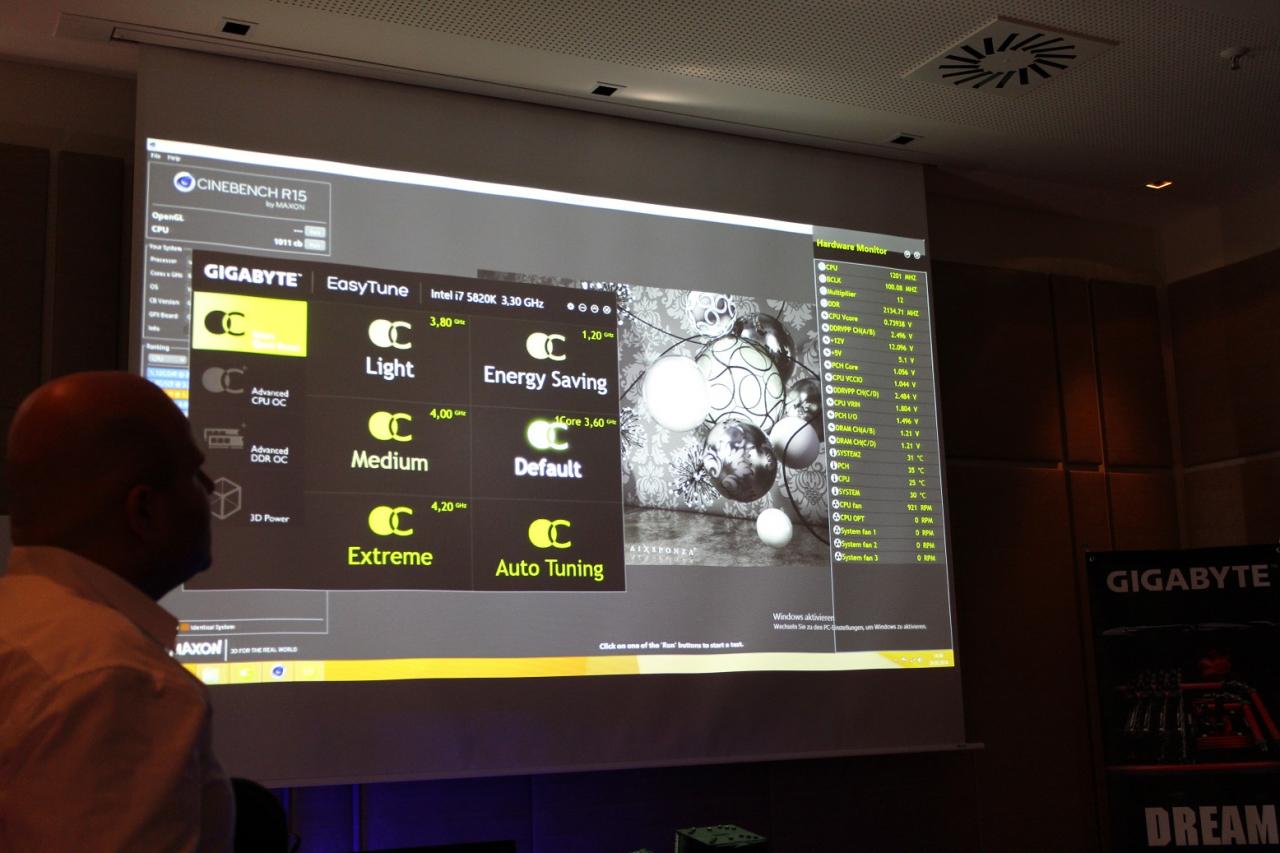 [29/08/2014] Gigabytes X99-Mainboards angesehen: Vom X99-UD3 bis zum X99 SOC Force (6)