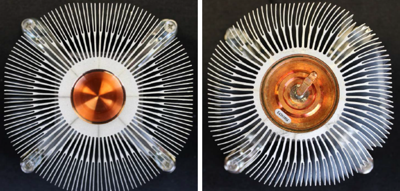 [04/08/2014] Intel Boxed-Kühler: RTS2011AC (links) und TS13A (rechts), Oberseite ohne Lüfter