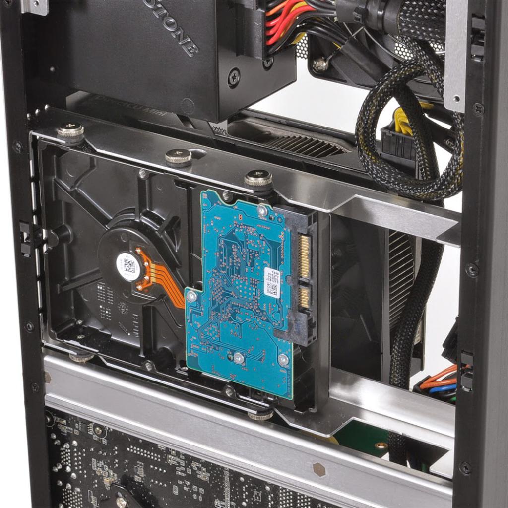 [25/08/2014] Lian Li PC-Q19: Schlankes 